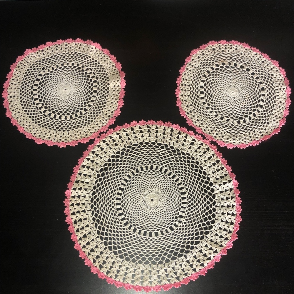BUNDLE OF THREE DAINTY HANDMADE DOILIES